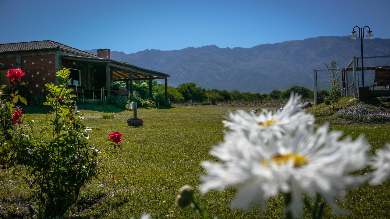 הוילה ויז'ה לאס רוסאס Complejo Valle De Las Rosas מראה חיצוני תמונה